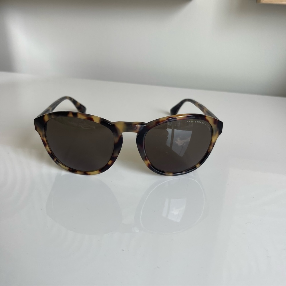 Marc Jacobs Tortoise Sunglasses - Picture 3 of 7